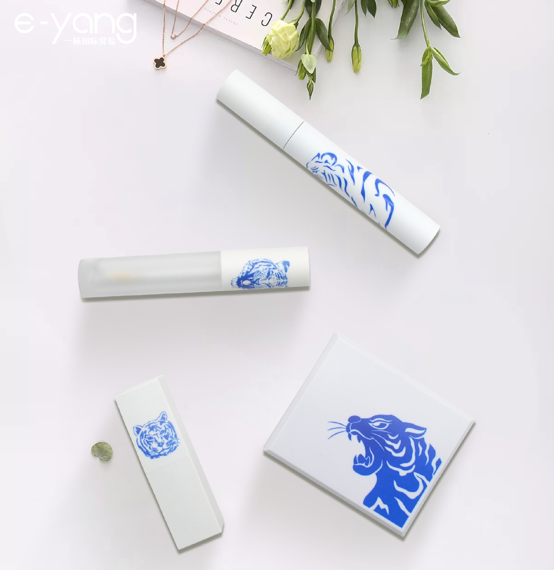 cosmetic packaging