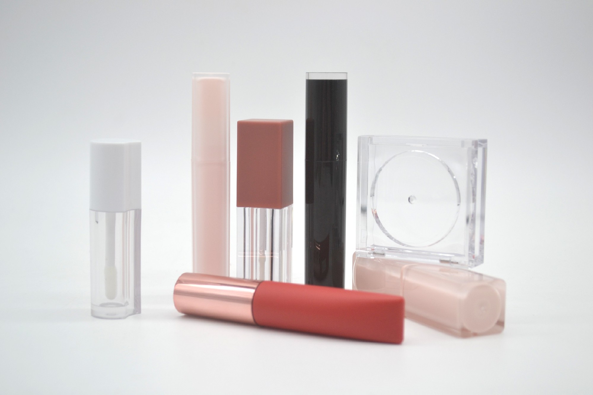 Cosmetic packaging